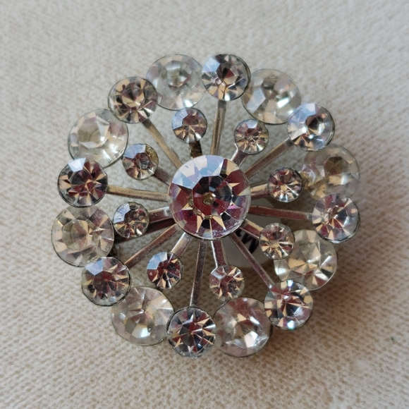 Brooch - Picture 2 of 4